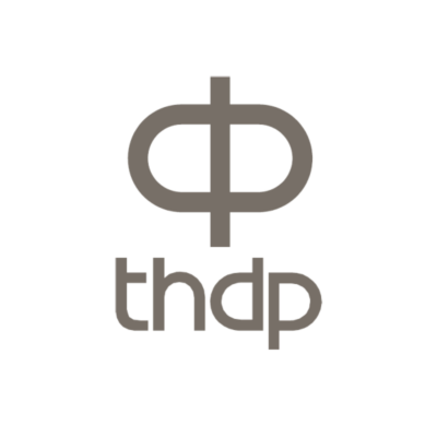 Mid-weight interior designer