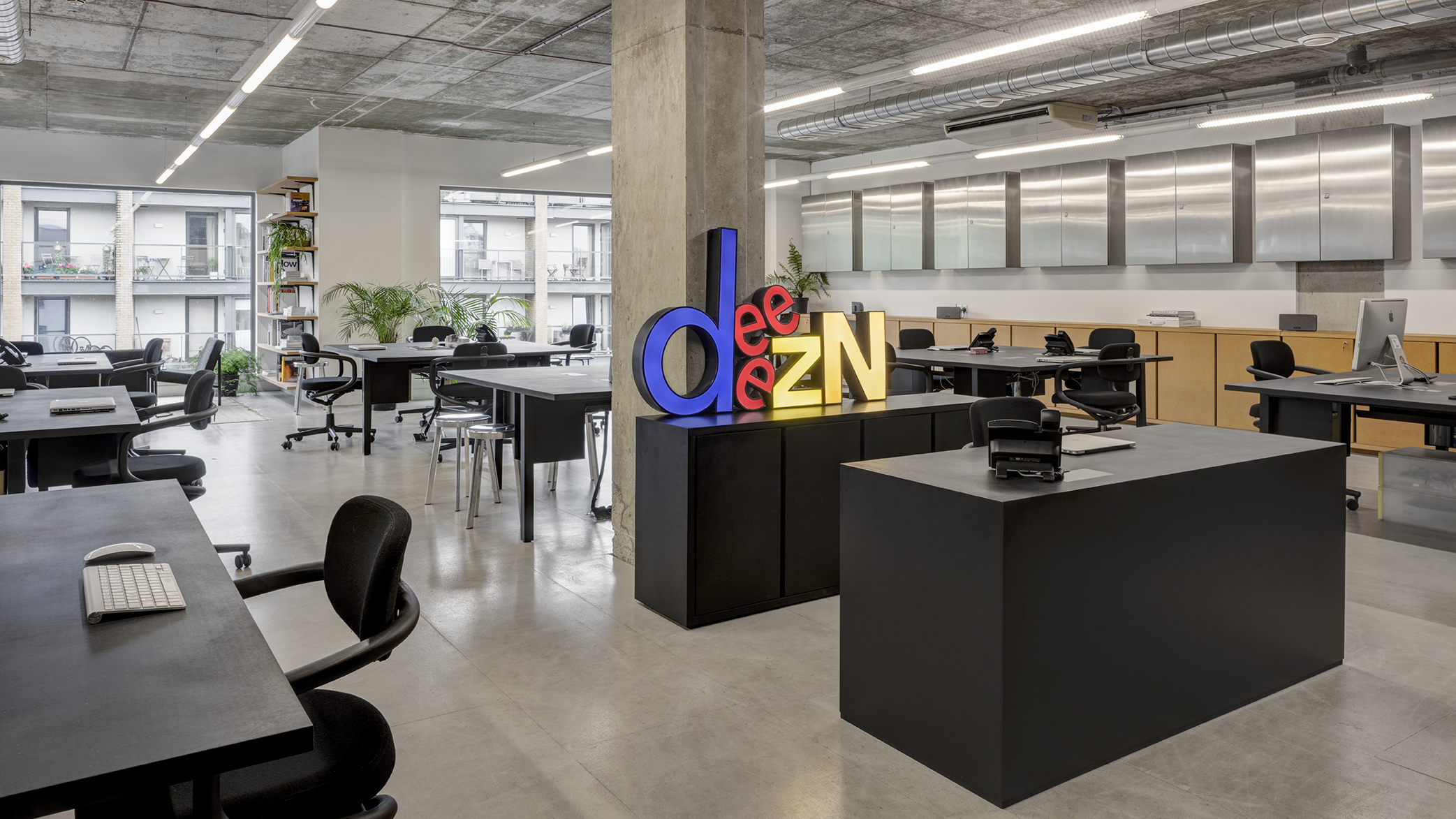 Social media editor at Dezeen in London, UK